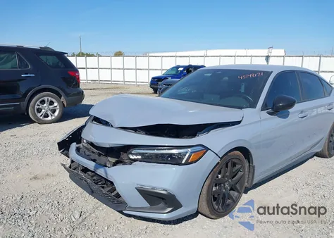 2024 Honda Civic Sport z USA, uszkodzony, nr VIN 19XFL2H88RE031220